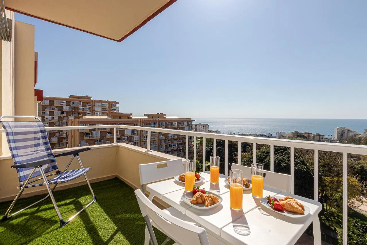 797 Holiday Rentals - Moderno Piso Con Terraza E Impresionantes Vistas. Benalmádena 0*,  Spanyolország