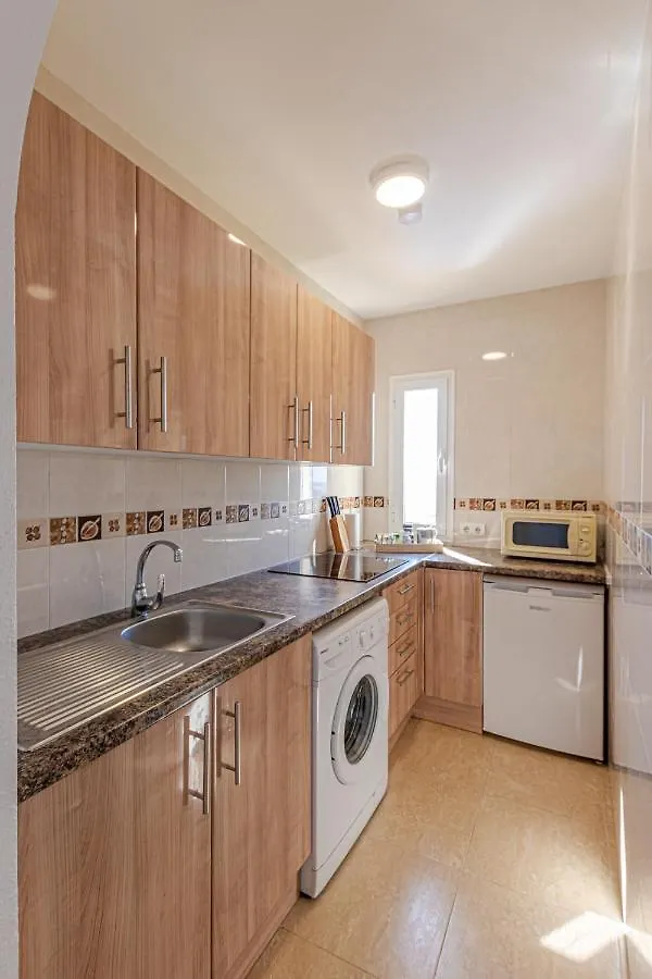 797 Holiday Rentals - Moderno Piso Con Terraza E Impresionantes Vistas. Benalmádena 0*,  Spanyolország